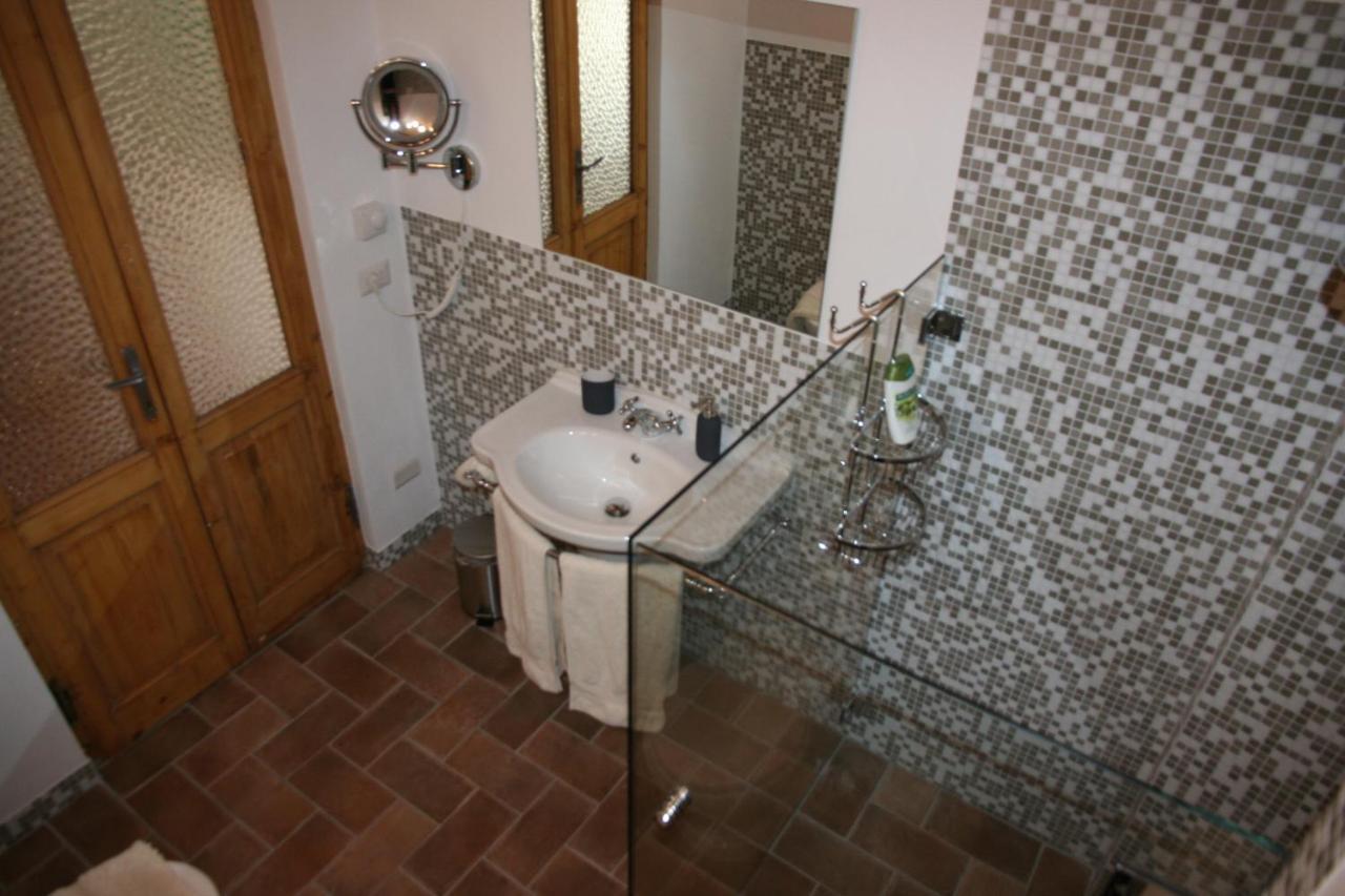 La Baita Dinner & Bed Ispra Luaran gambar